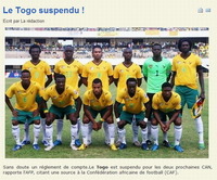 詹姆斯关键上篮助球队锁胜（詹姆斯关键上篮锁定胜局）