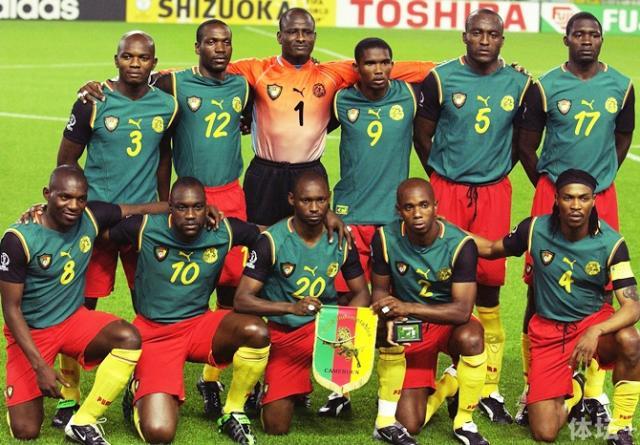 记者：恩昆库在冬窗的未来值得关注；米兰会和经纪人谈莱万（记者称：冬窗恩昆库动向成焦点，米兰将与莱万经纪人会谈）