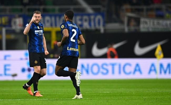 希门尼斯：进球那一刻想起了妻儿，那球是我所爱的人一起进的（希门尼斯：破门瞬间想起妻儿，这球是与我所爱之人共同完成的）