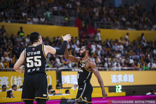 意甲半场：贝尔加利、科伦坡破门，热那亚1-1维罗纳（意甲半场热那亚1-1维罗纳：贝尔加利、科伦坡各入一球）