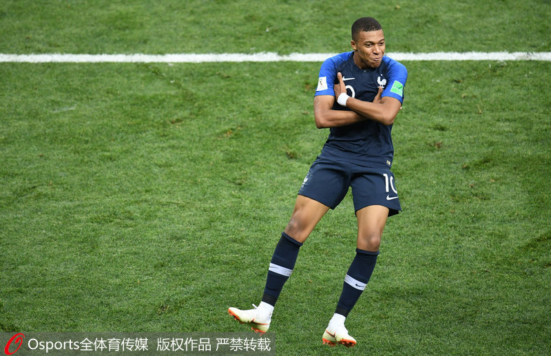 穆里尼奥：平局是我们的责任，但裁判也犯了明显的错误