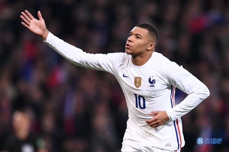 英超半场：塞梅尼奥进球被吹，切尔西暂0-0伯恩茅斯（英超半场战报：塞梅尼奥破门无效，切尔西0-0伯恩茅斯）